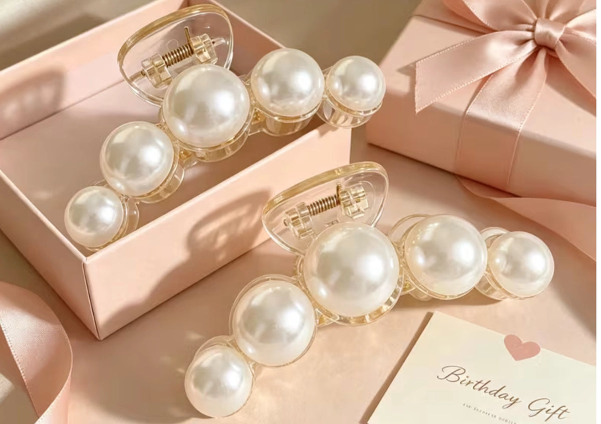 Pearl Hair Clip