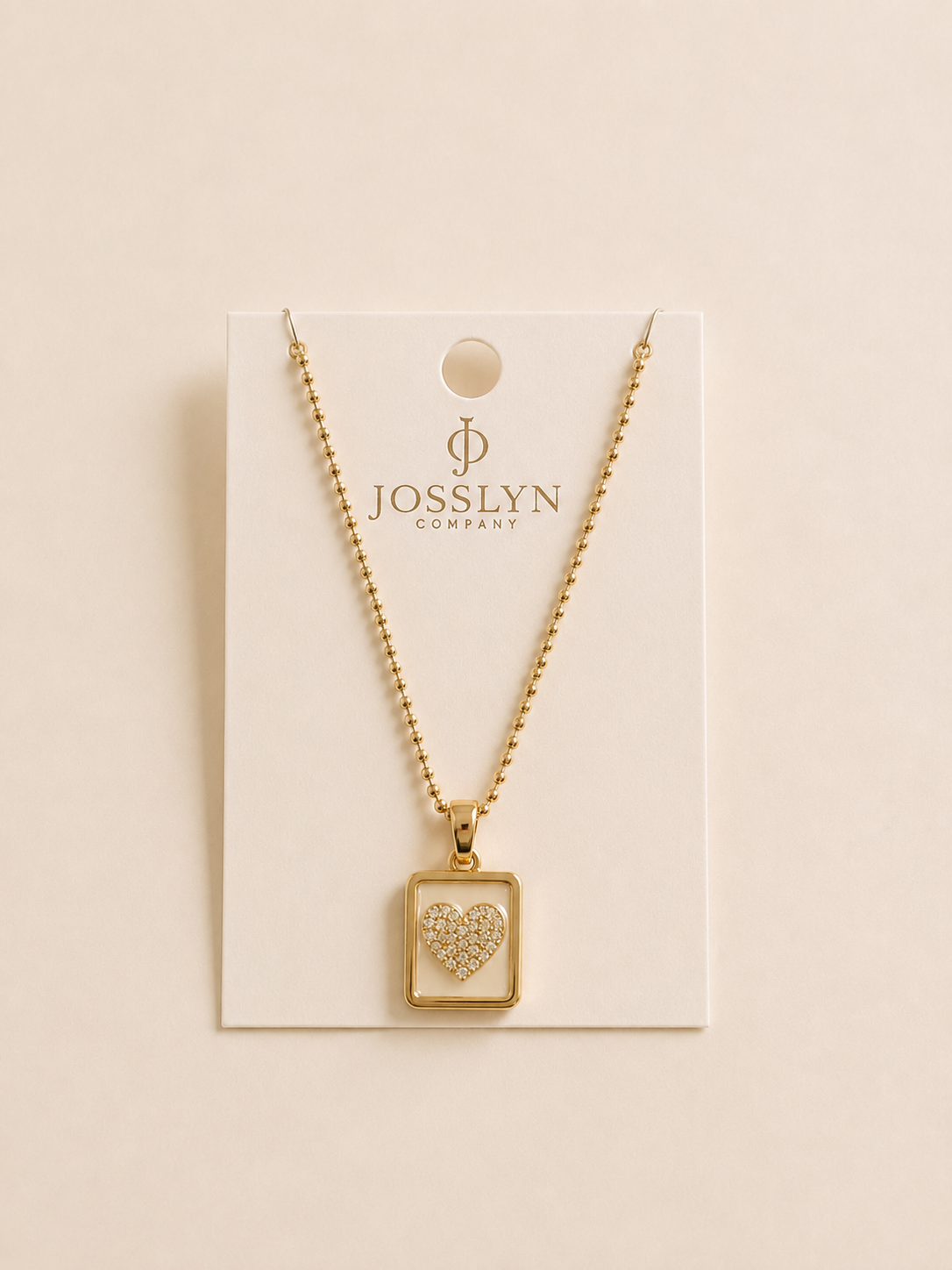 Epoxy Rhinestone Pendant Necklace: Heart